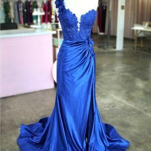 Sherri Hill 56174 (Royal) Size 0